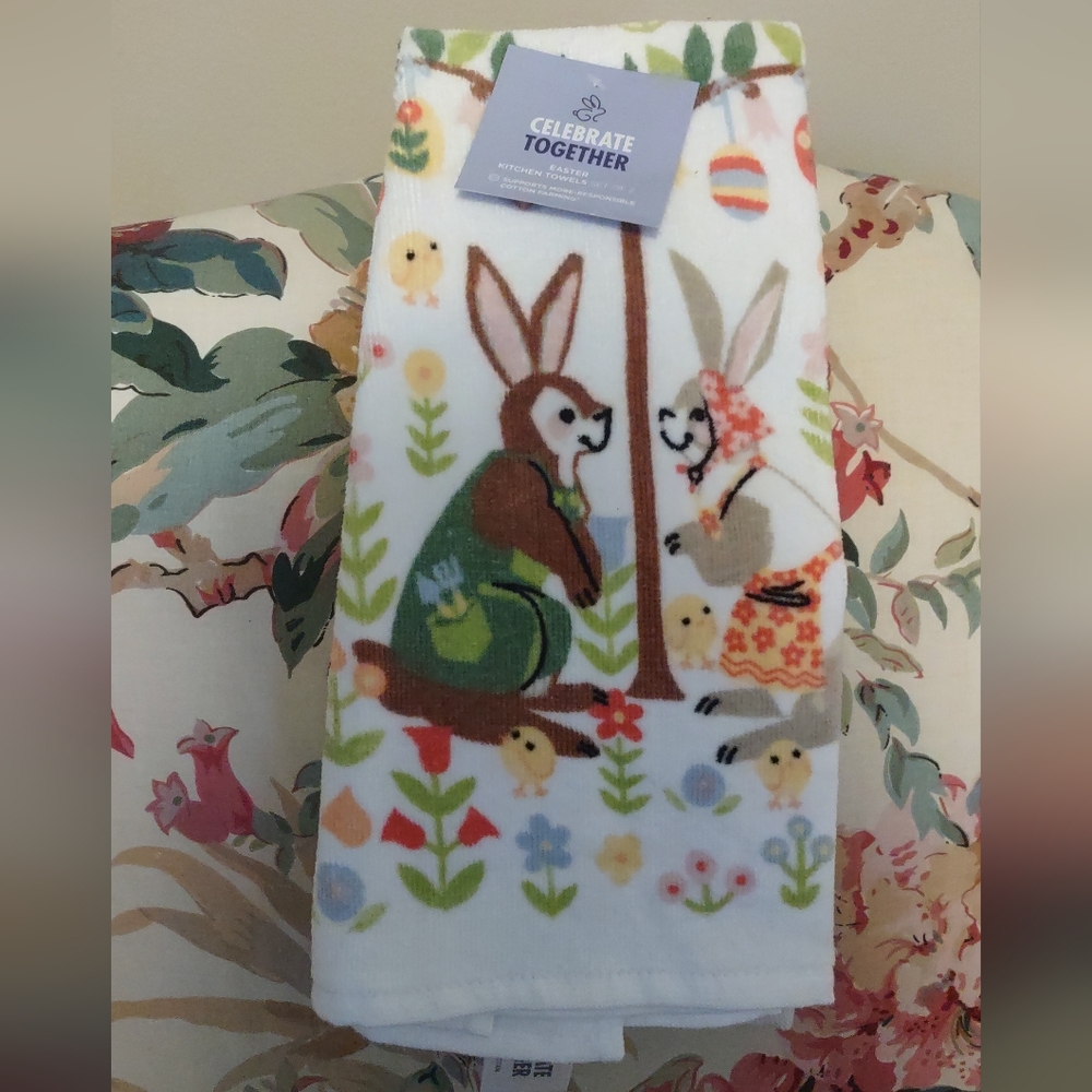 Celebrate Together "Easter Bunny/Spring 2 Pk Kitchen Towels NWT